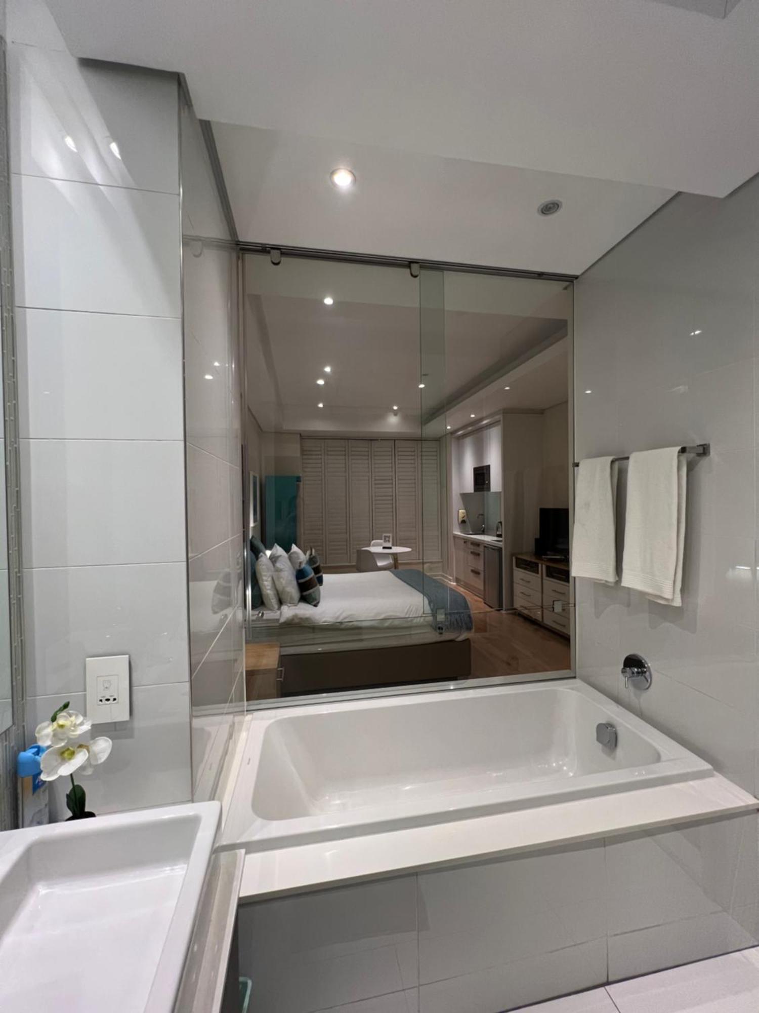 Apartment Sandton Skye